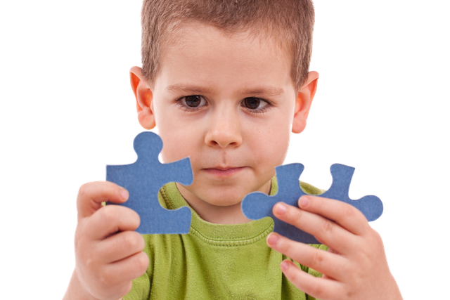 Create online courses which can be as engaging as this boy in the the image shown solving puzzles